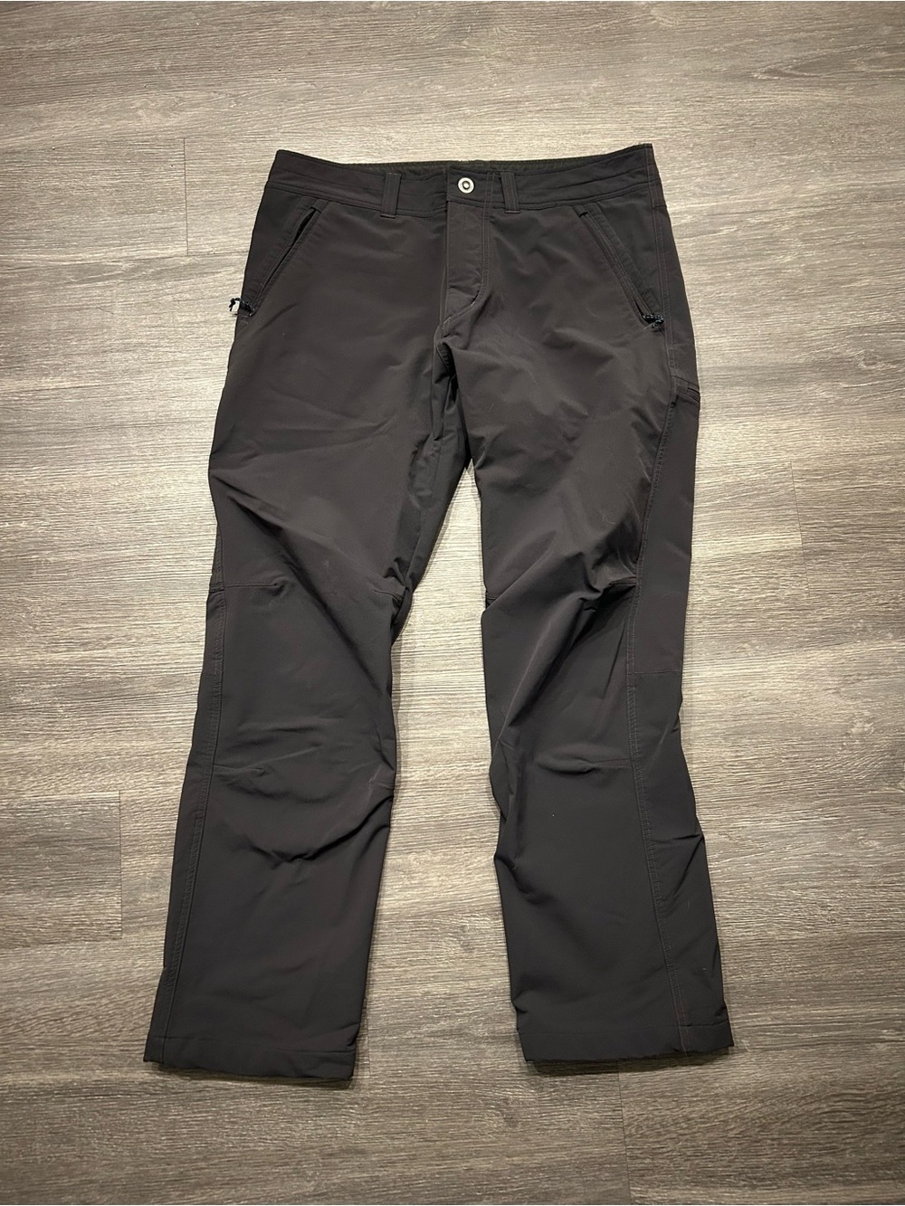 Kuhl Men's Black Cargo Pants — Stretch Utility Trousers